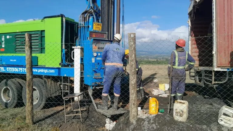 Mweiga, Kieni Project